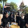 แจกของงานพระราชพิธีถวายพระเพลิงพระบรมศพพระบาทสมเด็จพระปรมินทรมหาภูมิพลอดุลยเดช