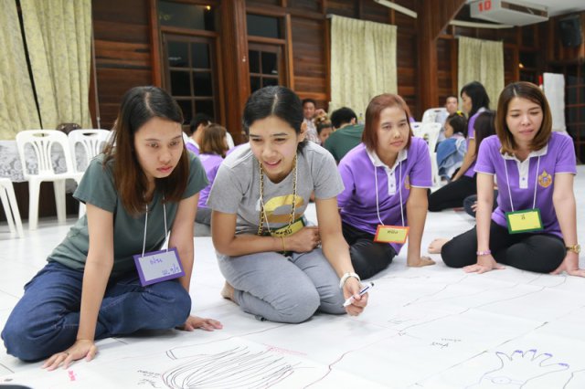 โครงการค่ายรวมพลังฟันเฟืองศูนย์การแพทย์ฯ