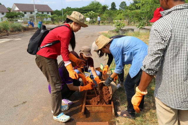โครงการค่ายรวมพลังฟันเฟืองศูนย์การแพทย์ฯ