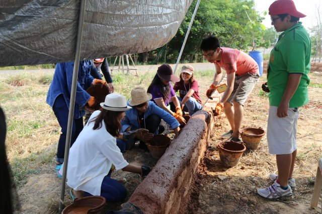 โครงการค่ายรวมพลังฟันเฟืองศูนย์การแพทย์ฯ
