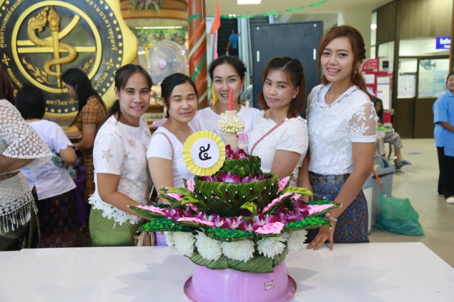 โครงการสืบสานประเพณีลอยกระทง 25 พฤศจิกายน 2558