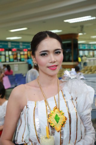 โครงการสืบสานประเพณีลอยกระทง 25 พฤศจิกายน 2558